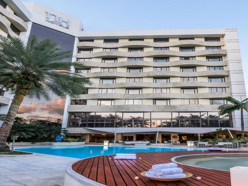 Hotel Nh Cali Royal Exterior foto